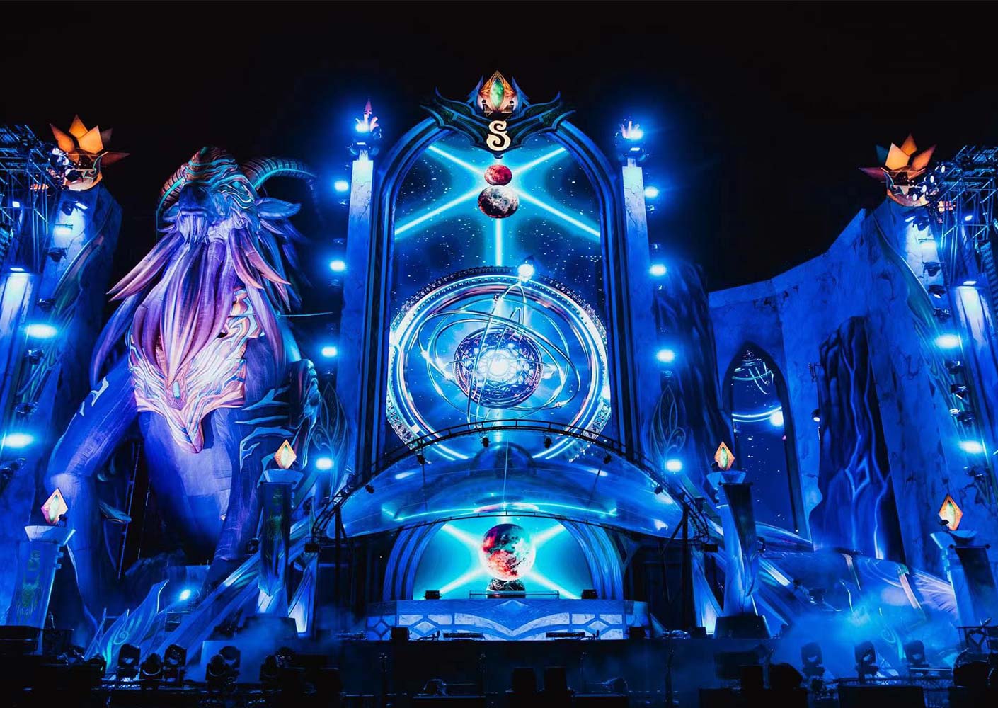 Kensun R4 LED Display Ignites Siam Songkram Music Festival 2024
