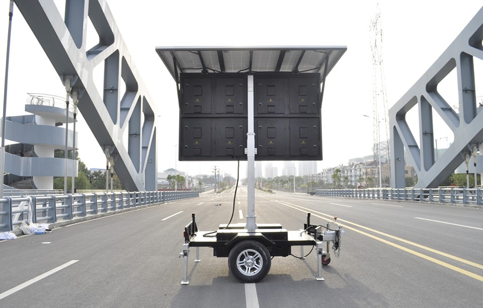 1693443987128324.jpg Solar Trailer_1.jpg